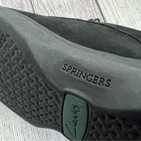Clarks Springers Black Oxford Shoes 9.5 - Picture 7 of 7